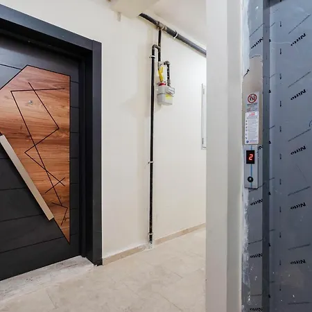 Steps Away From Historical * Bursa