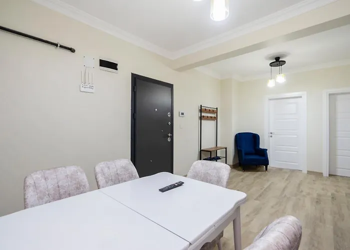 Appartement Steps Away From Historical *