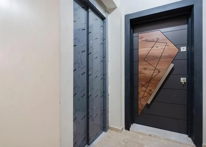 Steps Away From Historical Appartement